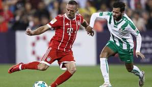 Franck Ribery im Zweikampf im Testspiel in Doha