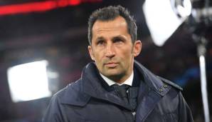 Bayern-Sportdirektor Hasan Salihamidzic kämpft um Callum Hudson-Odoi.