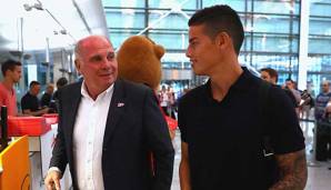 Uli Hoeneß hat sich zur Personalie James geäußert.