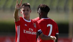 Tiago Dantas im Trikot von Benfica Lissabon.