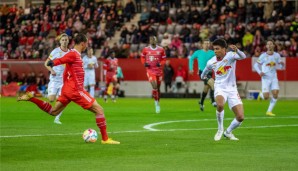 Leroy Sané brachte den FC Bayern München gegen RB Salzburg mit 1:0 in Führung (9.).