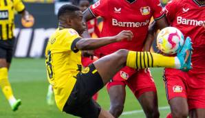 YOUSSOUFA MOUKOKO: Viel Einsatz, große Laufwege, rannte sich aber immer wieder fest in der kompakten Bayer-Abwehr. Nur vorm 1:0 stimmte alles: spektakuläre Vorarbeit des Jungstars. Note: 3.