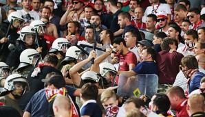 Vor der Partie zwischen Piräus und dem FC Bayern kam es im Karaiskakis-Stadion zu Krawallen