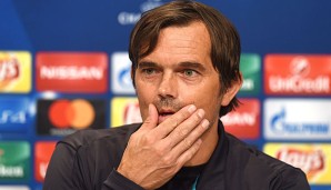 Phillip Cocu bereitet seine Mannschaft auf das CL-Spiel gegen den FC Bayern vor