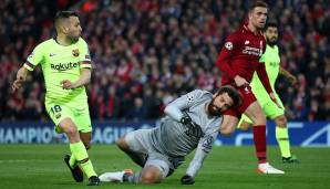 Jordi Alba: Schlimmer Abend! Leitete per Kopf unbedrängt den Angriff zum 0:1 ein, verlor vom dem 0:2 auch den entscheidenden Zweikampf. Hätte vor der Pause der Held werden können, scheiterte jedoch an Alisson. Note: 5,5.