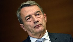 Wolfgang Niersbach hat Frank Beckenbauer angeblich schwer belastet