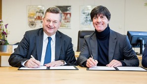 Grindel findet Vertragsverlängerung mit Löw klug