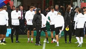 DFB-Team mit Trainer Löw