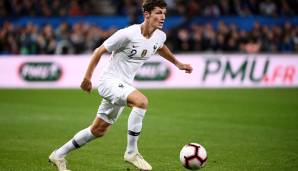 ABWEHR: Benjamin Pavard (VfB Stuttgart).