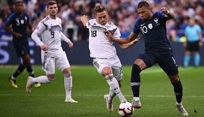 Das DFB-Team ist auf französische Schützenhilfe angewiesen.