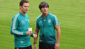 Oliver Bierhoff hat Nationalcoach Joachim Löw für dessen Verjüngungskurs gelobt.