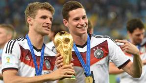 MITTELFELD/ANGRIFF - JULIAN DRAXLER (58): 2014 die große Hoffnung, beim Confed Cup 2017 zum Anführer gereift. Wechselte von S04 erst nach Wolfsburg und dann zu PSG. Spielt dort mit Neymar und Mbappe zusammen, für die EM 2021 hat's nicht gereicht.