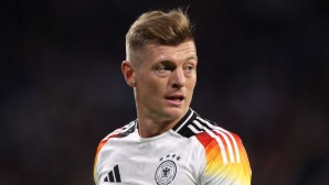 kroos-16002