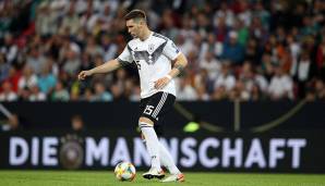 Niklas Süle: Tauchte gegen die heillos überforderten Gäste aus Estland hin und wieder sogar auf der Zehnerposition auf. Musste nur einen Zweikampf in 90 Minuten bestreiten. Note: 2,5.