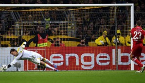 Roman Weidenfeller parierte die Elfmeter von Felix Kroos und Stephan Fürstner