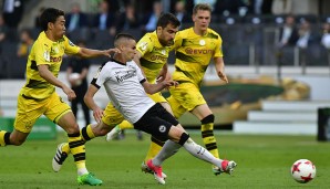 Mijat Gacinovic: 2 - Übernahm das Zepter in Frankfurts Zentrum. Sowohl defensiv mit guten Tacklings als auch offensiv als Ballverteiler präsent. Bereitete das 1:1 vor und bediente zehn Minuten später Seferovic mustergültig