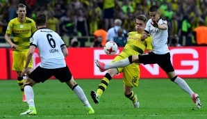 Matthias Ginter: 3 - In der ersten Halbzeit auf der Sechs überfordert, vor der Seferovic-Chance unkonzentriert. Nach seiner Versetzung in die Dreierkette deutlich sicherer, am Ende mit starker Zweikampfquote und den meisten Ballaktionen (wie Kagawa)