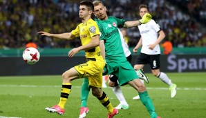 Christian Pulisic: 1,5 - Kam zur Pause für den verletzten Reus und drehte das Momentum wieder zugunsten des BVB. Brachte viel Tempo und war nicht zu verteidigen. In der 66. Minute von Hradecky elfmeterwürdig gefoult, dazu 70 Prozent gewonnene Zweikämpfe