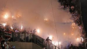 Beim DFB-Pokalspiel gegen Hansa Rostock hatten Hertha-Anhänger Leuchtkugeln in den gegnerischen Fanblock geschossen