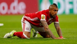 Arturo Vidal: Konzentrierte sich auf seine Kernkompetenz: Zweikämpfe. Spielerisch nicht besonders auffällig, kämpferisch dafür umso mehr. Grätschte einige Male effektiv dazwischen und unterband damit mehrere BVB-Konter. Note: 3