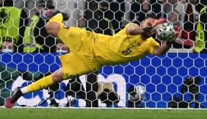 Tor - GIANLUIGI DONNARUMMA (Italien): Der Spieler des Turniers ist selbstredend auch im Tor des Teams des Turniers. Er wurde zum Held im Elfmeterschießen im Finale gegen England.