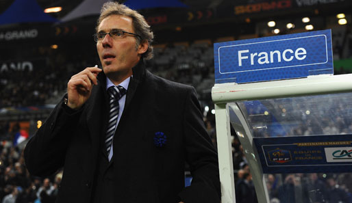 Laurent Blanc begrüßt besondere Gäste beim Training der Equipe Tricolore