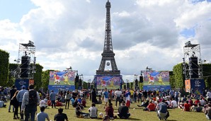 Auf den EM-Fanzonen wie hier in Paris blieben bislang noch viele Plätze frei