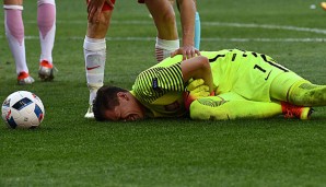 Torhüter Wojciech Szczesny ist für das Duell mit Weltmeister Deutschland fraglich