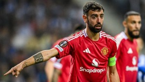 Bruno Fernandes spielt heute mit Manchester United bei Fenerbahce Istanbul.