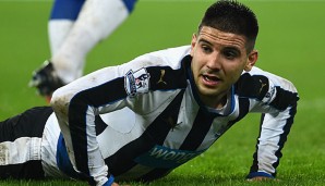 Mitrovic spielt aktuell für Newcastle United