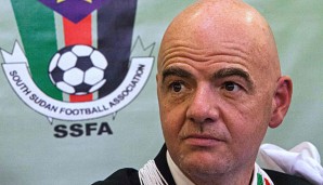 Gianni Infantino reagierte geschockt auf die Anschläge bei einem Spiel im Irak