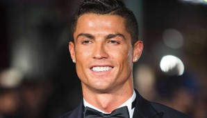 CRISTIANO RONALDO: Kündigte bereits mehrfach an, irgendwann in Hollywood sein Glück zu versuchen. "Ich möchte Filme drehen. Nicht des Geldes wegen, sondern um neue Dinge auzuprobieren", erklärte CR7 gegenüber Sky Italia. Na dann: Film ab!