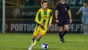 In der abgelaufenen Saison spielte Tiago Dantas per Leihe von Benfica für CD Tondela. Er erreichte mit seiner Mannschaft zwar das Pokalfinale, stieg aber auch aus der ersten portugiesischen Liga ab.