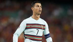 CRISTIANO RONALDO: Nach Informationen von The Athletic soll der Superstar nun auch auf dem Zettel von Napoli stehen. Der 37-Jährige bat Manchester United offenbar bei einem guten Angebot um eine Freigabe.