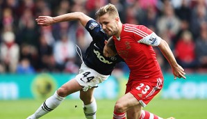 Luke Shaw soll kurz vor einem Wechsel ins Old Trafford stehen