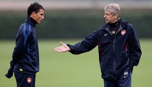 Marouane Chamakh holt gegen Wenger aus