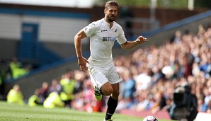 Fernando Llorente muss mit einem Armbruch wochenlang pausieren