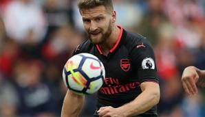 Shkodran Mustafi wird laut seinem Berater in Arsenal bleiben