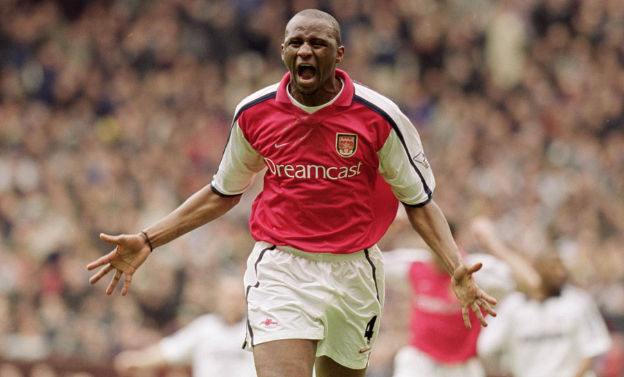 MITTELFELD: Patrick Vieira wurde mit den Gunners drei Mal englischer Meister und gewann fünf Mal den englischen Pokal. Sein größter Karriereerfolg ist jedoch die Weltmeisterschaft 1998, die er mit Frankreich gewann