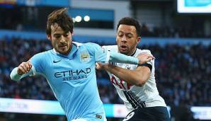 David Silva und Danny Rose im Zweikampf