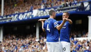 Platz 7: FC Everton. Mina, Digne, Gomes - die Toffees sind in der kommenden Saison das Auffangbecken für gescheiterte Barca-Spieler. Die haben aber durchaus genug Qualität, um Everton an die internationalen Plätze ranzuschießen.