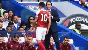 Unai Emery ist Trainer des FC Arsenal mit Mesut Özil.