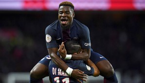 Wie wohl sich Serge Aurier in Paris fühlt, kriegt hier Angel Di Maria zu spüren