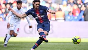 Edinson Cavani scheitert kurz vor Schluss vom Punkt an Nizza-Keeper Walter Benitez.