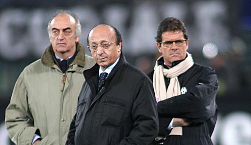 Luciano Moggi (M.) und Antonio Giraudo (l.) wurden vom italienischen Verband lebenslang gesperrt