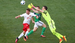 Wojciech Szczesny steht mit Polen im Achtelfinale der EM in Frankreich