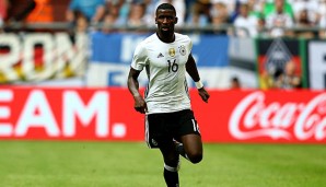 Antonio Rüdiger steht nach seiner Verletzung wieder auf dem Platz