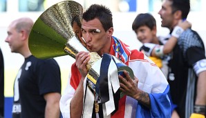 Zuerst feiert Mandzukic mit Juve die Meisterschaft, dann unterschrieb er einen neuen Vertrag