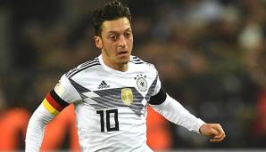 Mesut Özil am Ball für das DFB-Team