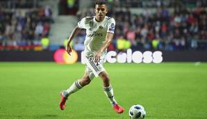 Real Madrids Dani Ceballos kritisiert seinen alten Trainer Zinedine Zidane.